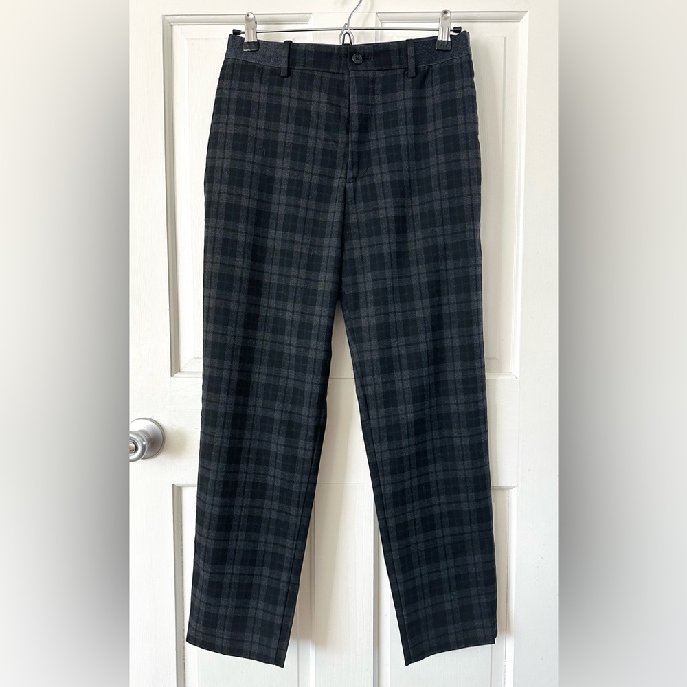 UNIQLO Gray Black Plaid Smart Ankle Work Pants Size S 27-30” Waist